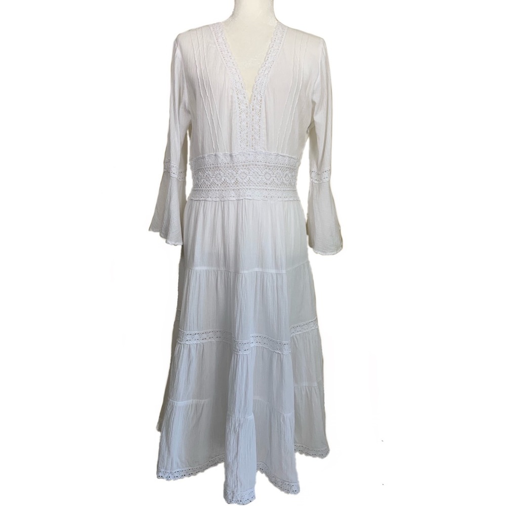 Neiman Marcus White Gauzy Lace Boho Dress